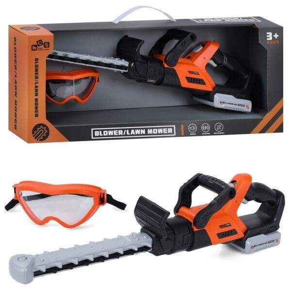 Набір інструментів 778-107 (12шт) пила, 47см, звук, рухлива деталь, окуляри/маска, на бат-ці, в кор- (шт)